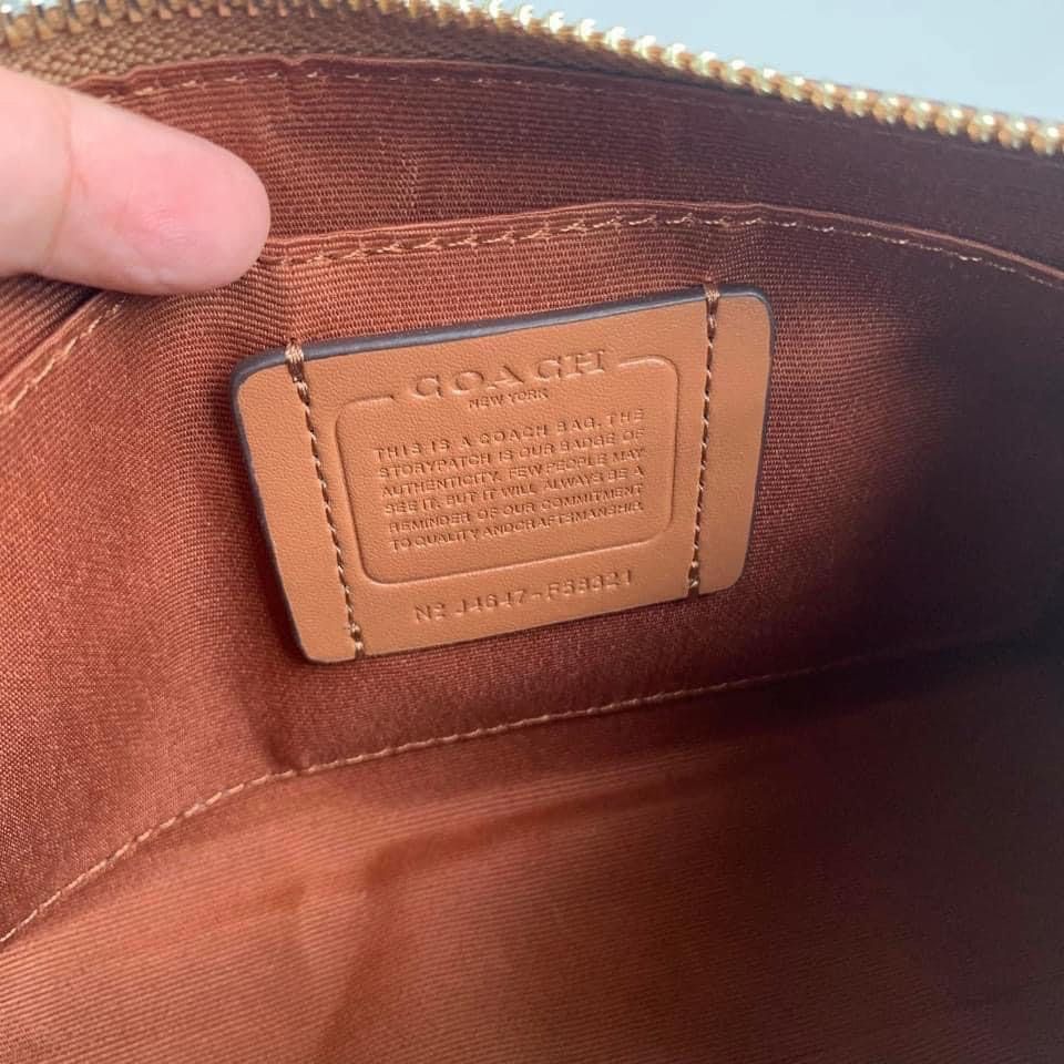 Coach Messico Top Handle Pouch in Signature (khaki), Women's Fashion ...