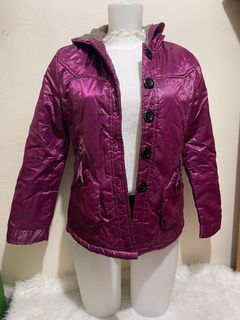 (Category: ) located in . Submitted by sariestore (Listing ID 1233768326, Image 1). Description: .