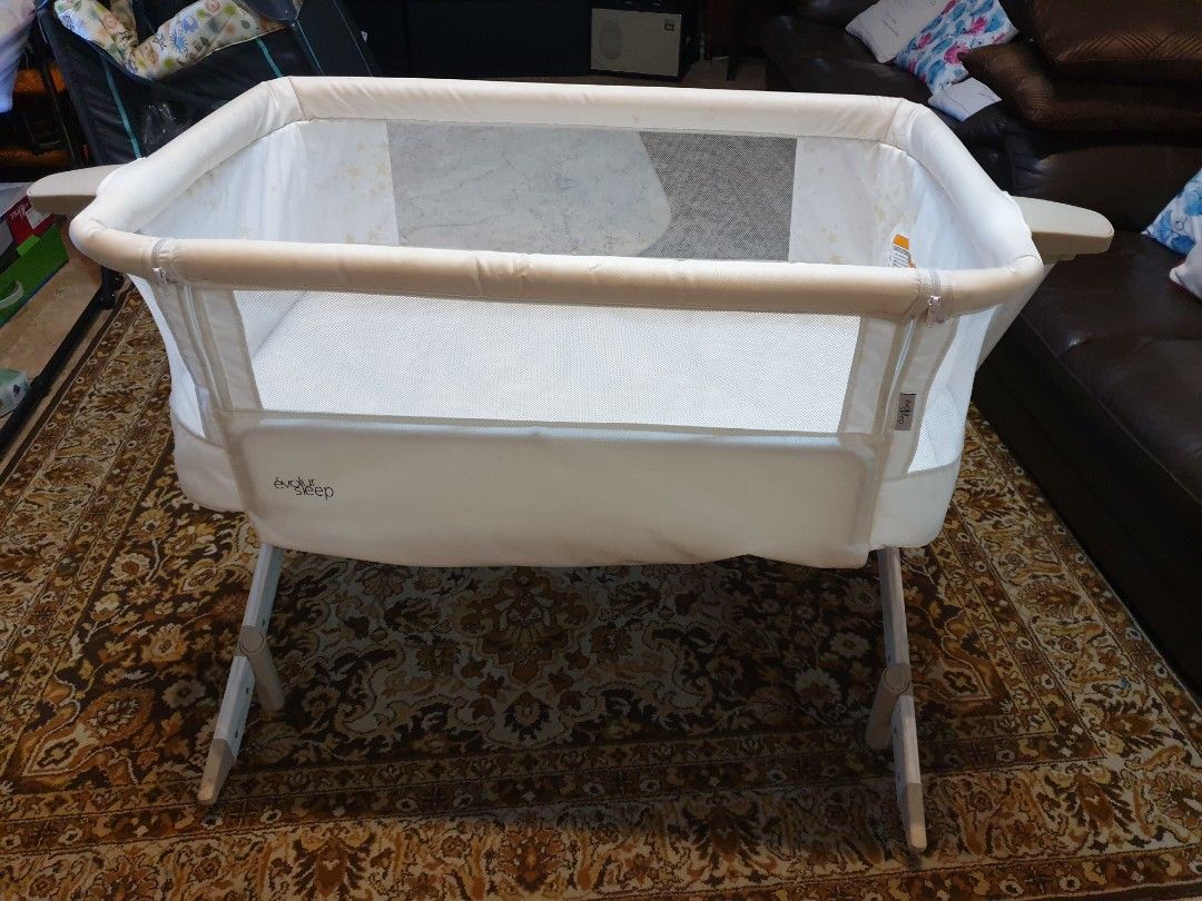 cosleeper / cot / crib Babies & Kids, Baby Nursery & Kids Furniture, Cots & Cribs on