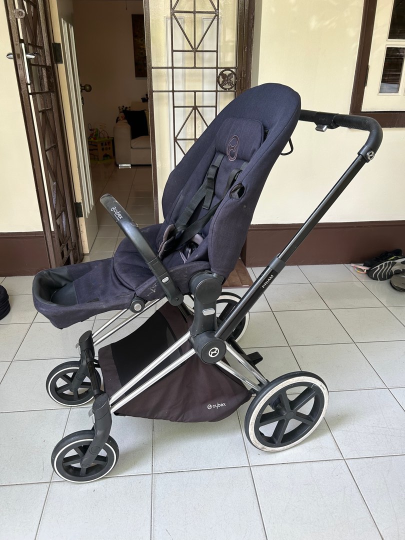 Cybex pram with Babies & Kids, Going Out, Strollers on Carousell