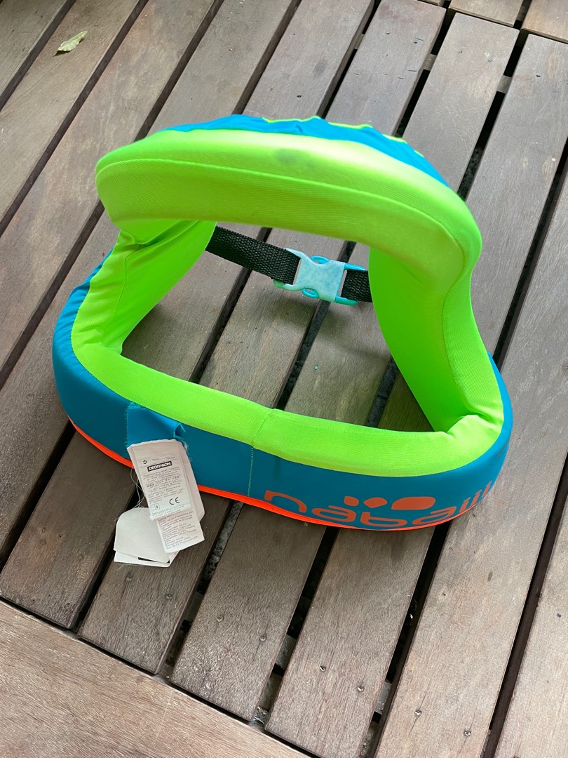 Decathlon Swim vest, Babies & Kids, Babies & Kids Fashion on Carousell