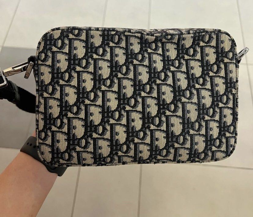 DIOR SAFARI MESSENGER BAG Men s Fashion Bags Sling Bags on