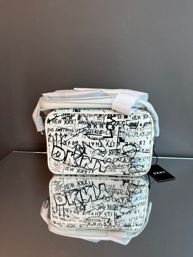 Dkny erin camera bag black deals