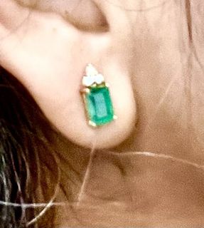 (Category: ) located in . Submitted by megredding (Listing ID 1233677309, Image 1). Description: .