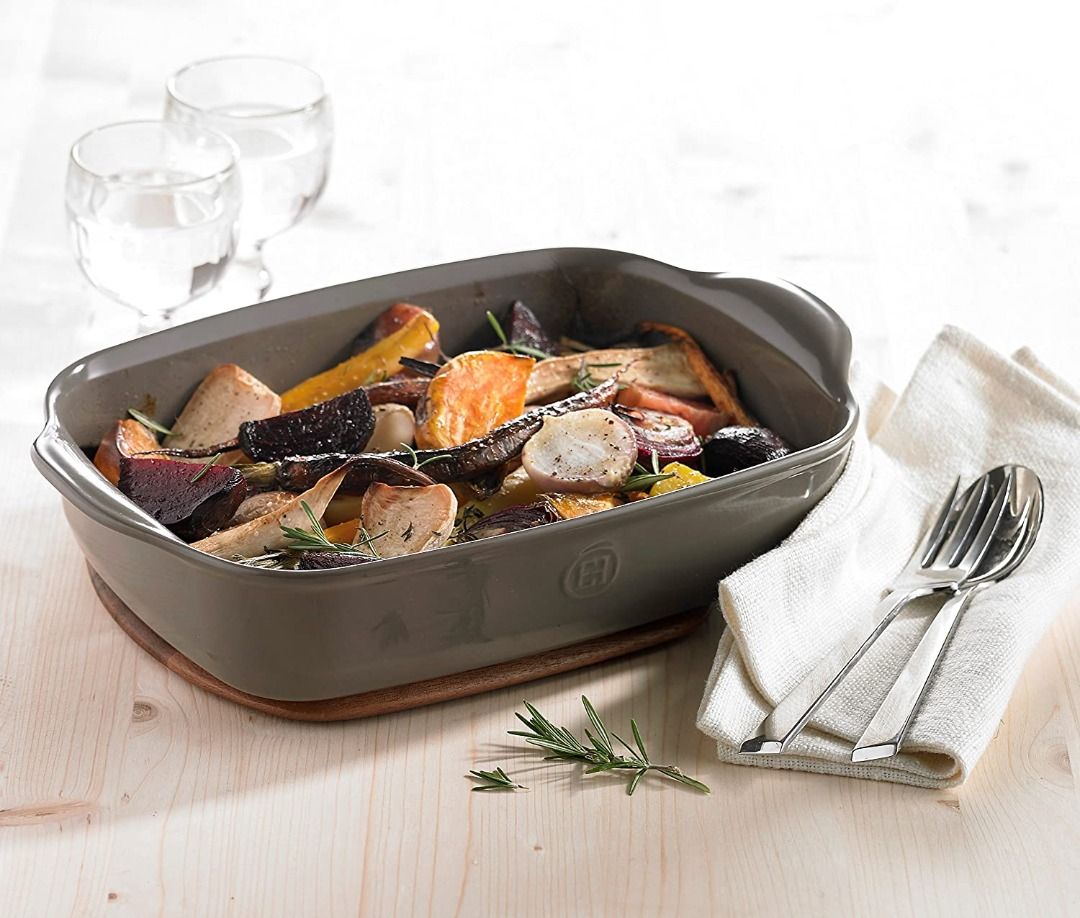 Emile Henry Rectangular Platter 22x14Cm65074414048130111