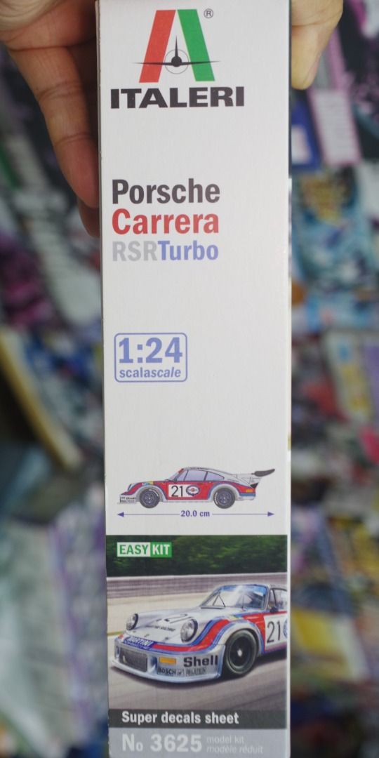 Maquette ITALERI Porsche Carrera RSR Turbo – Échelle 1/24 (Réf. 3625)