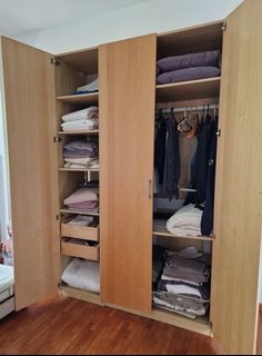 (Category: ) located in . Submitted by dom25 (Listing ID 1233859343, Image 1). Description: .