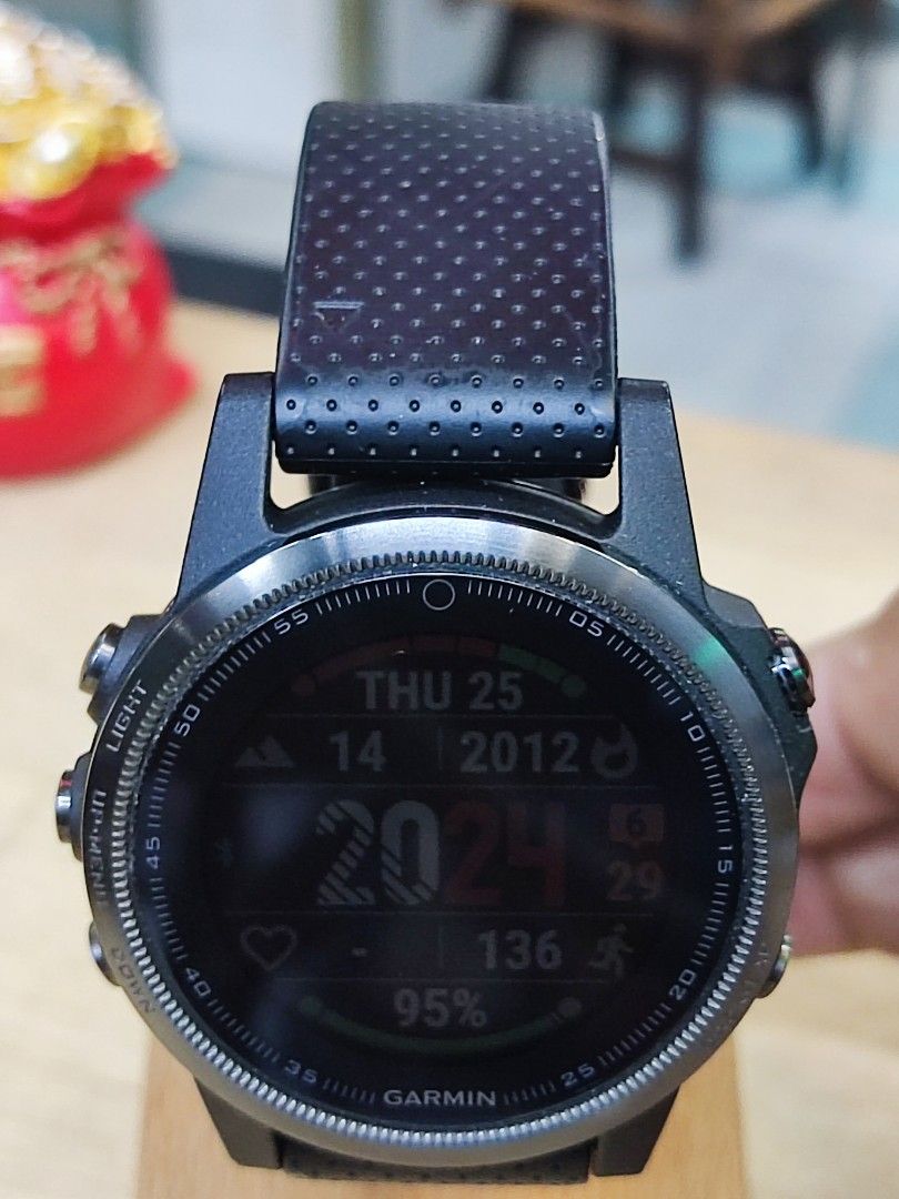 Garmin 5s sapphire black top