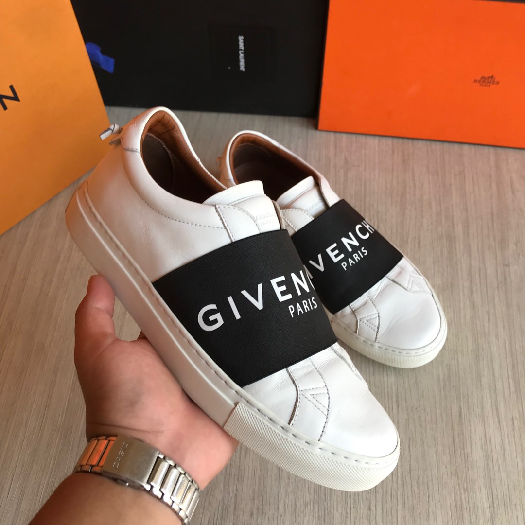 Givenchy hot sale trainers kids