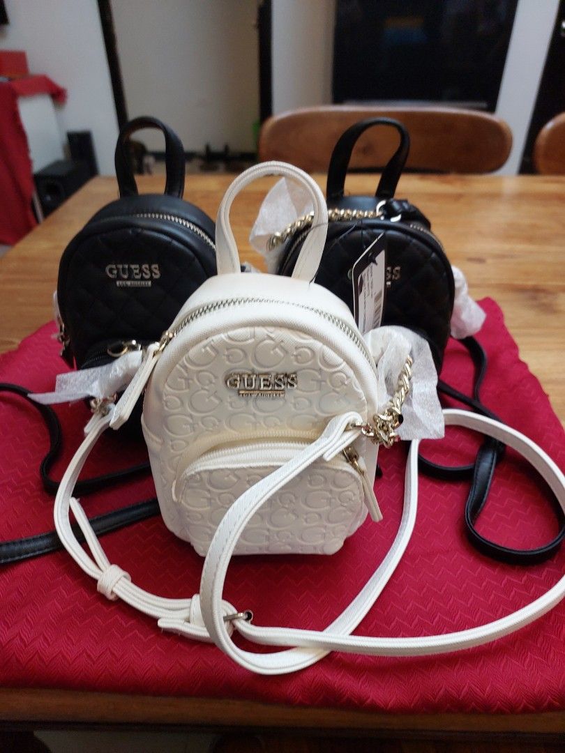 Evan mini crossbody discount guess