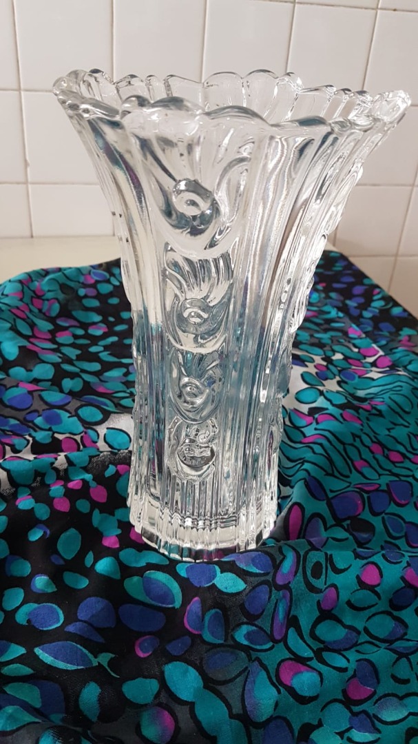 Heavy decorative glass flower vase, Furniture & Home Living, Home Decor