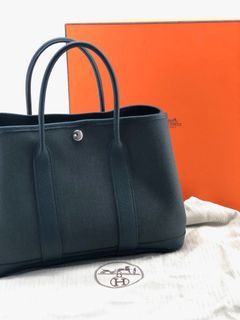 BNIB Hermes Garden Party 30 Black/Cream Canvas/Calf PHW, Luxury, Bags &  Wallets on Carousell