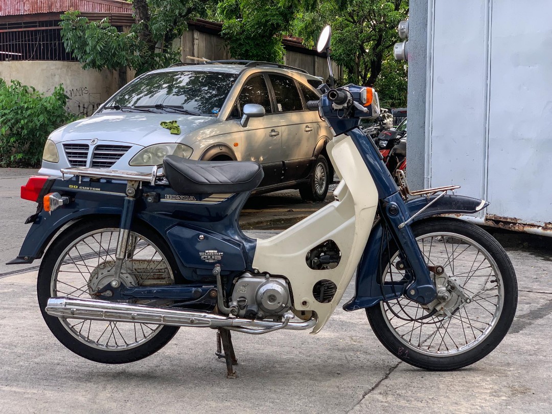 Honda cub on Carousell