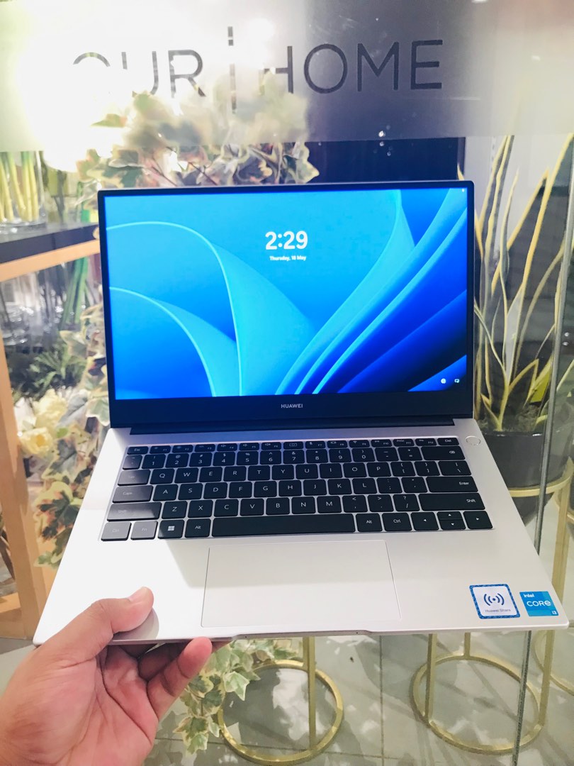 HUAWEI MATEBOOK D14, i3-11th Gen 8GB RAM 256 SSD, Computers & Tech ...