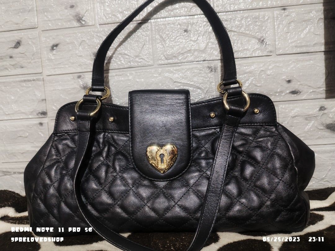 Lovcat heart quilted, Women's Fashion, Bags & Wallets, Shoulder Bags on ...