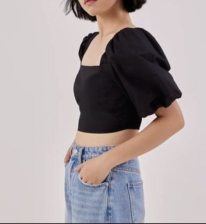 LOVE BONITO Ellowyn Puff Sleeve Crop Top