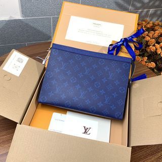 Louis Vuitton Pochette Voyage Mm In Monogram Eclipse Flash