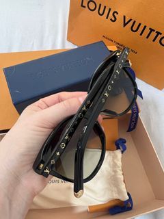 💯% Authentic Louis Vuitton Evidence Sunglasses Z0350W, Luxury, Bags &  Wallets on Carousell