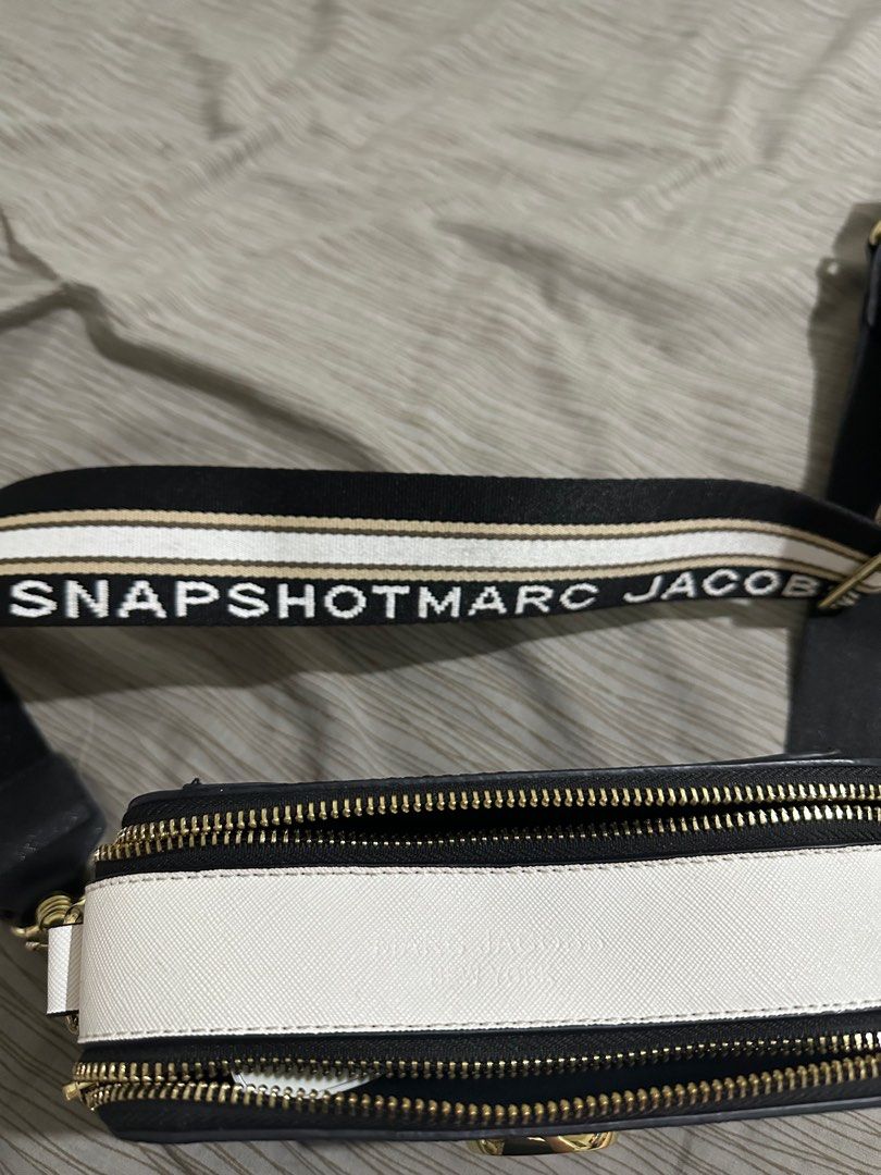 Marc Jacobs camera bag on Carousell
