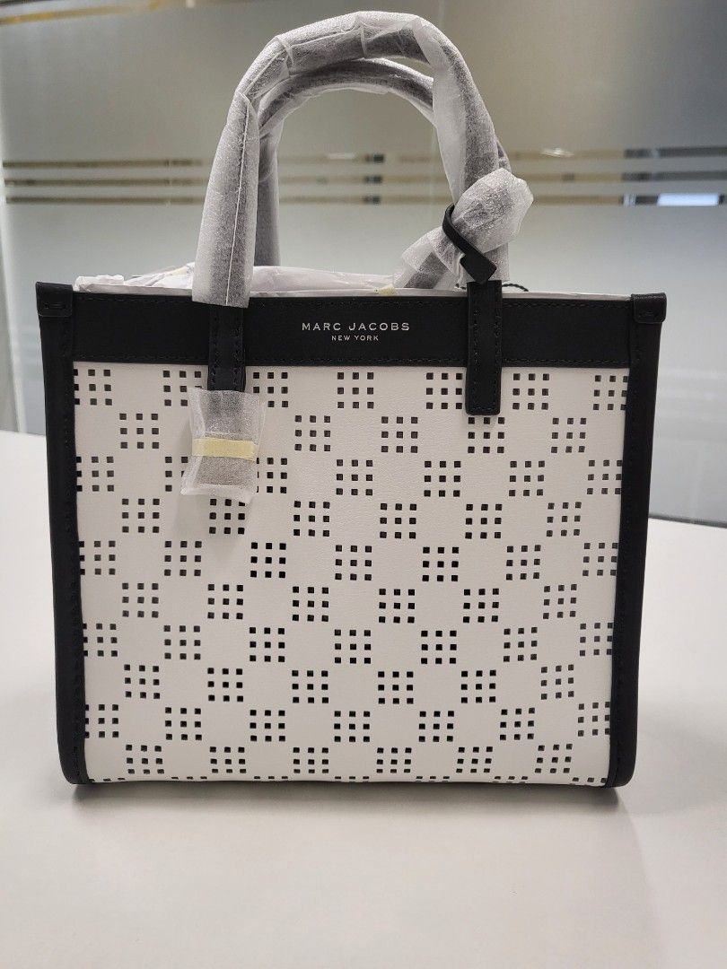 Marc jacobs sales perforated tote