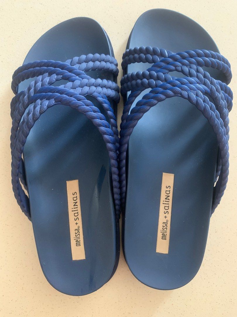 Melissa shoes hotsell flip flops