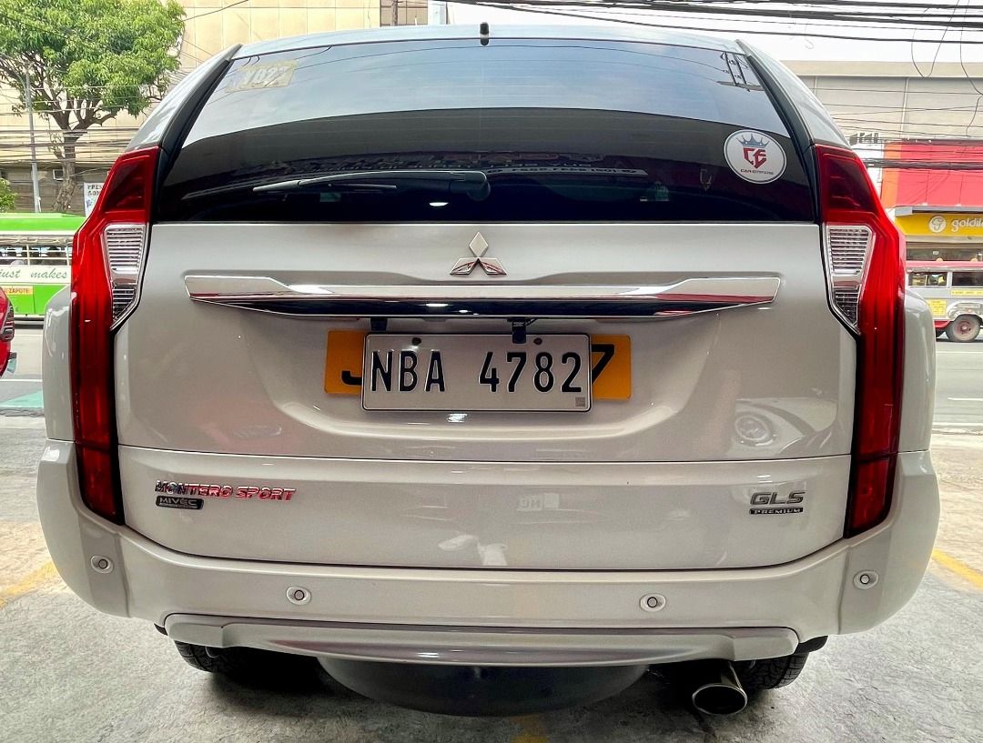 Mitsubishi Montero Sport 2017 2.5 GLS Premium 40K KM Casa Maintained 20