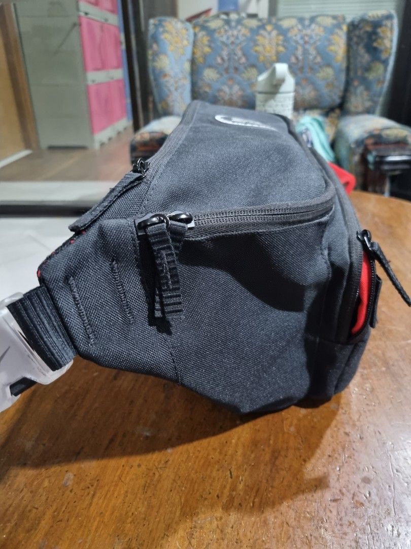 Nike Lebron Elemental Crossbody Sling Bag 10L, Men's Fashion, Bags