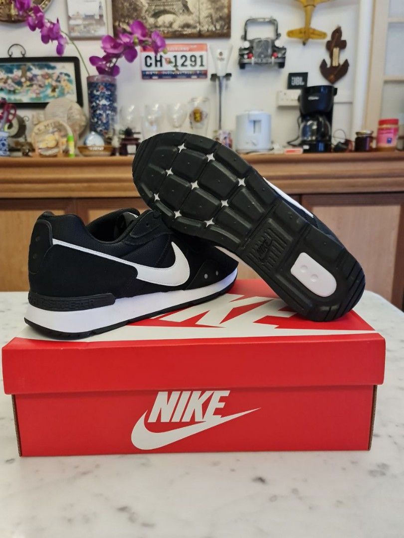 Nike shoe US 10 10.5 Men s Fashion Footwear Sneakers on Carousell