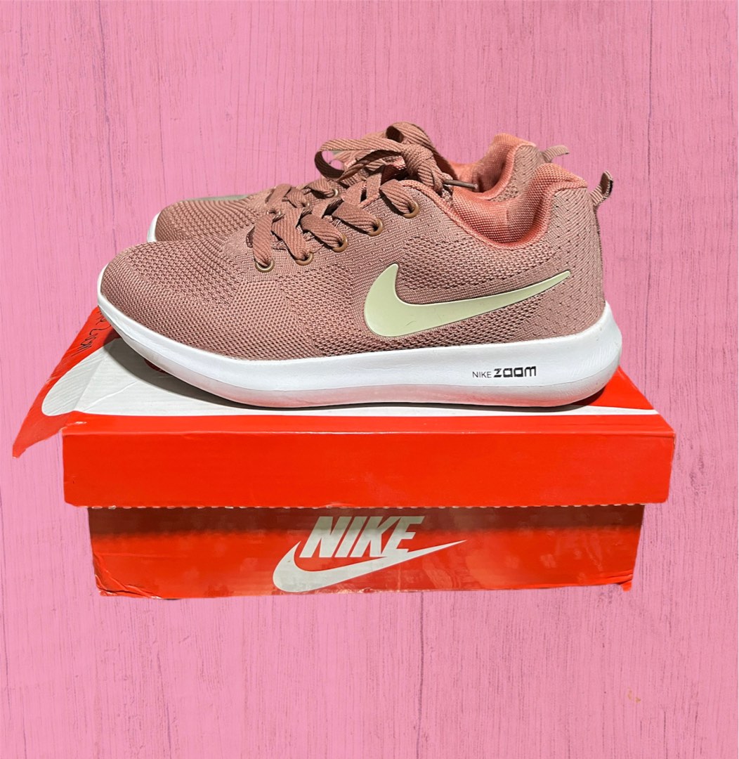 womens nike zoom 3