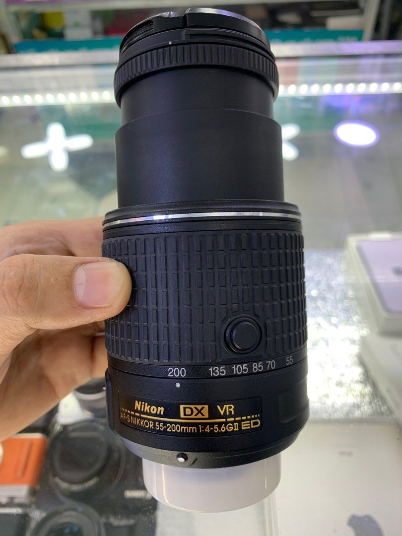 Nikon Zoom lens 55200mm 145.6ii ED VR ii, Photography, Lens & Kits