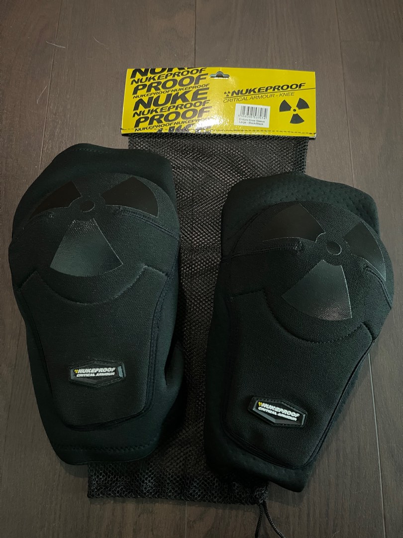 Nukeproof Knee pad guard MTB, Sports Equipment, Other Sports Equipment