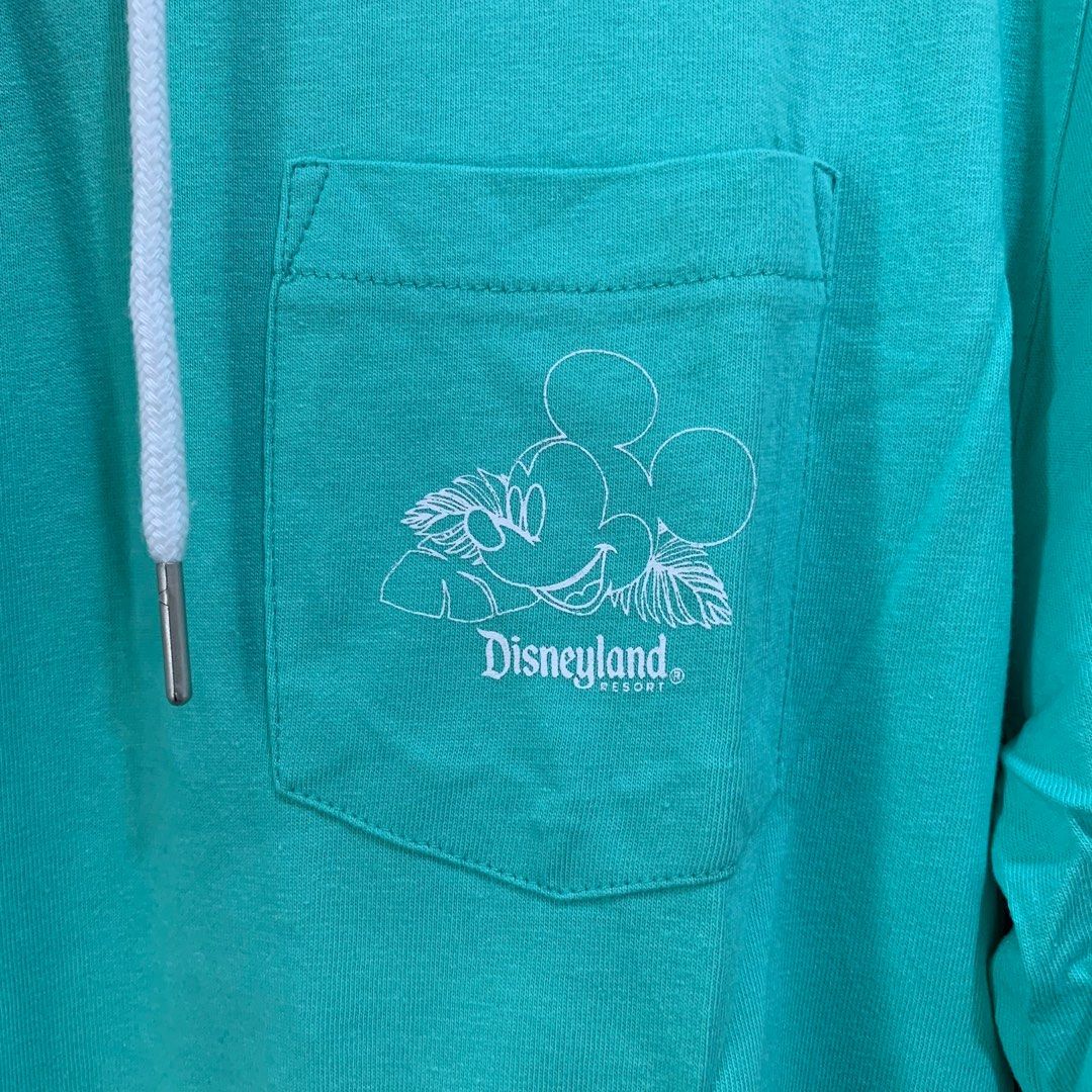 Official Disneyland Sweater, Men's Fashion, Coats, Jackets and