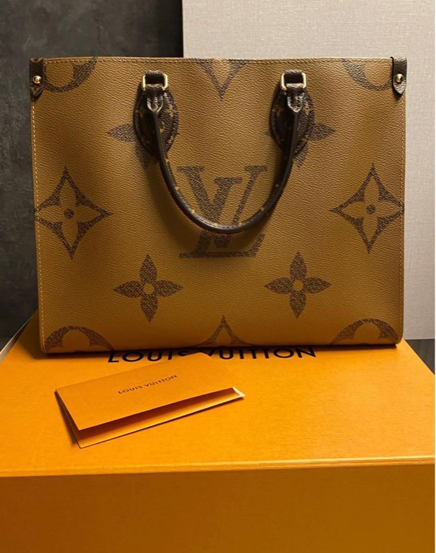 LV ONTHEGO! Louis Vuitton Bag Review! MM or GM? Try On With Me