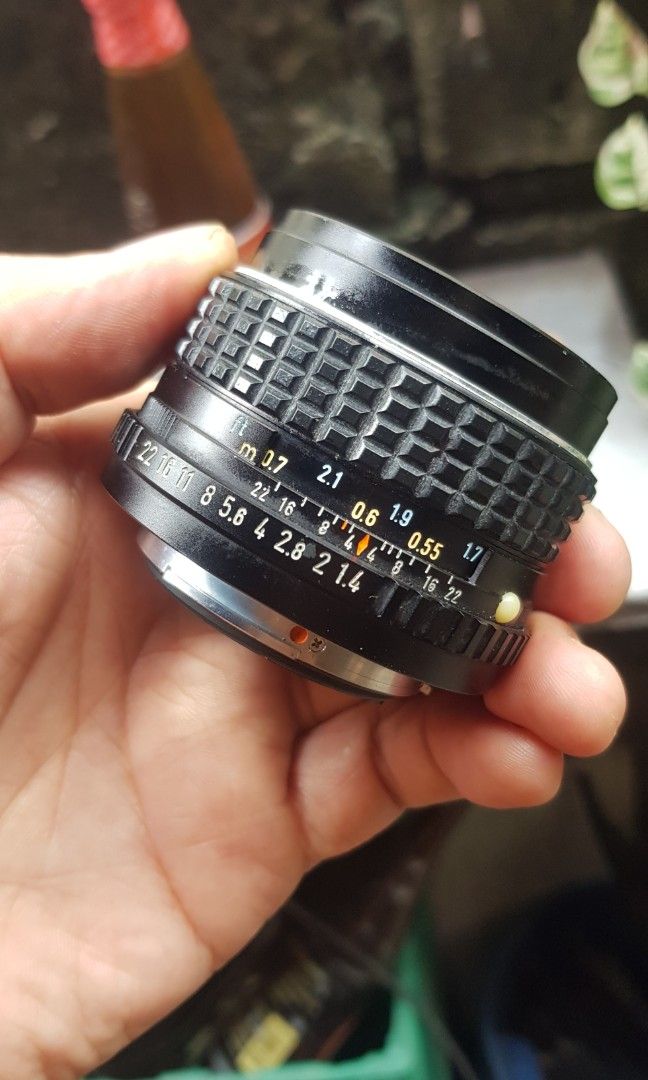 Pentax 50mm 1.4 (Category: Lens & Kits) located in Quezon City. Submitted by gars69 (Listing ID 1233796264, Image 3). Description: with front cap only clean lens frisco quezon city.