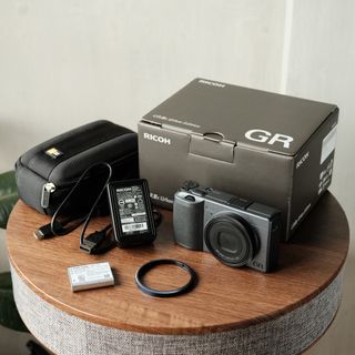 Ricoh GRIIIx Urban Edition
