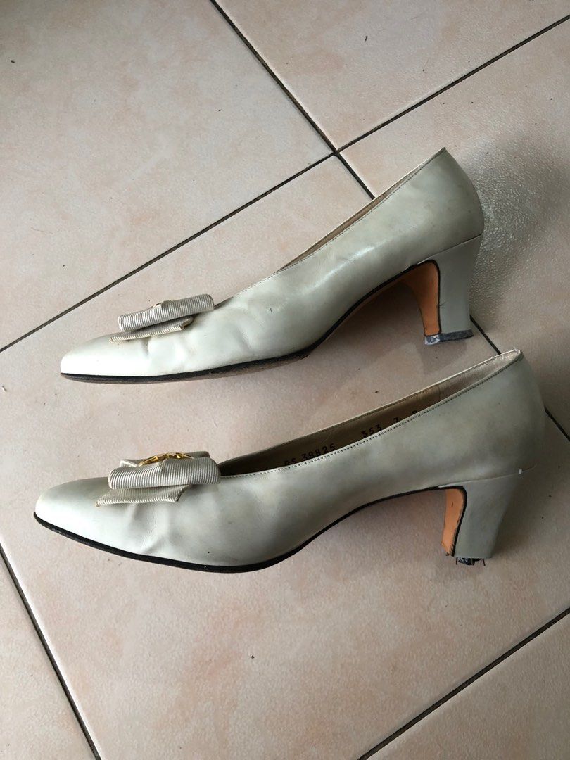Salvatore ferragamo wedding shoes store