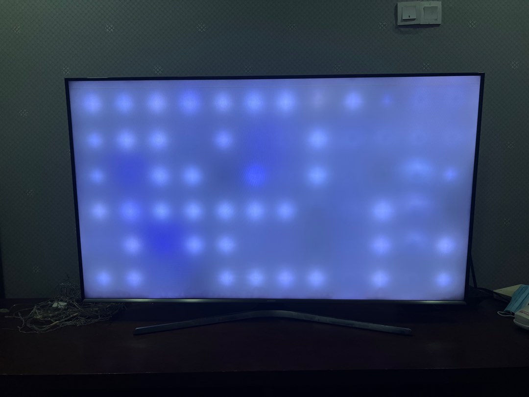 Samsung 55 inch Tv, TV & Home Appliances, TV & Entertainment, TV on