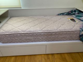 (Category: ) located in . Submitted by trudyken (Listing ID 1233825201, Image 1). Description: .