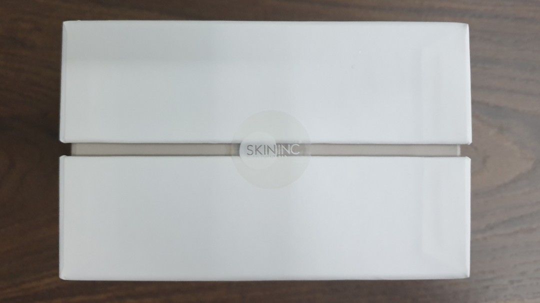 Skin inc light device, Beauty & Personal Care, Face, Face Care on Carousell