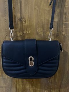 (Kategori: ) berada di . Dikirim oleh minyusstuff (ID iklan 1233779532, Gambar 1). Deskripsi: .