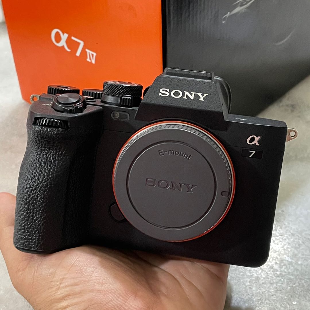 SONY A7M4 (32kSC), Photography, Cameras on Carousell