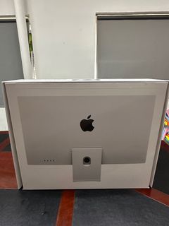 Studio Display Box