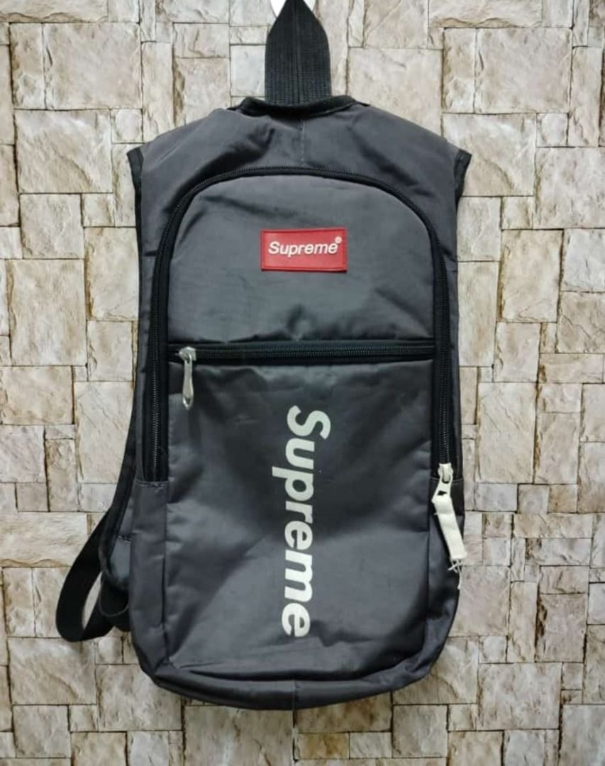 Supreme crossbody bag men sales
