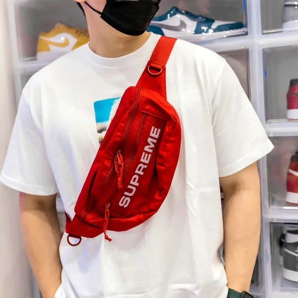 Red supreme man bag best sale