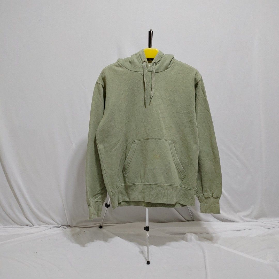 SWEATER HOODIE POLOS GU HIJAU ARMY ORIGINAL KEREN MAKSIMAL TERMURAH VIRAL BERKUALITAS
