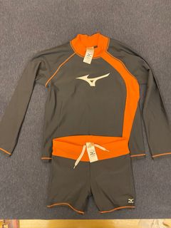 （分類：）位於 。 由 jadmiella 提交（商品編號 1233854884，圖片 1）。簡介： 。