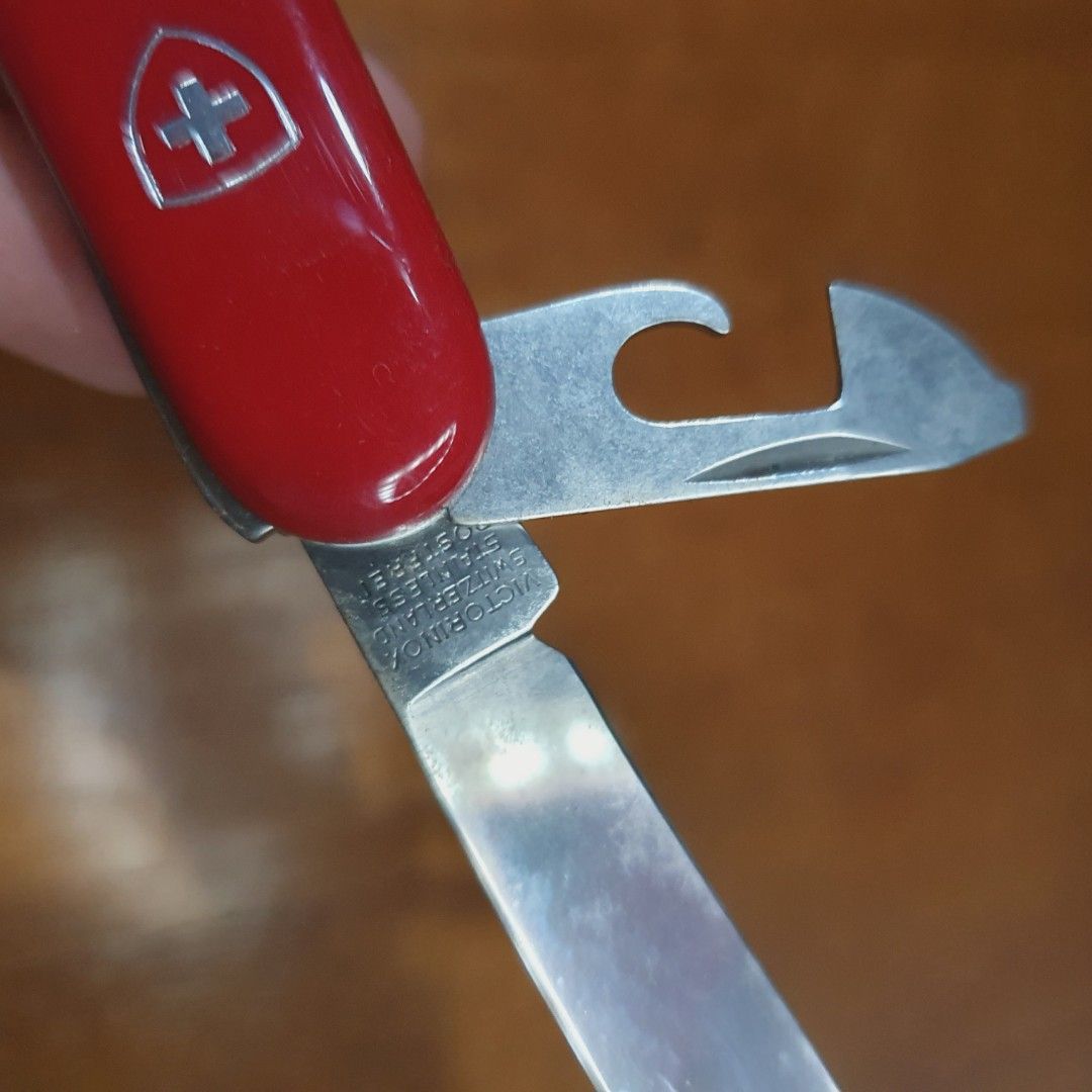 Rostfrei Swiss Army Knife 2024 www.lightgames.pro