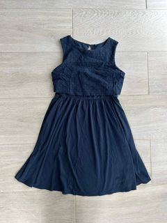 (Category: ) located in . Submitted by fitsbymaria (Listing ID 1233885637, Image 1). Description: .