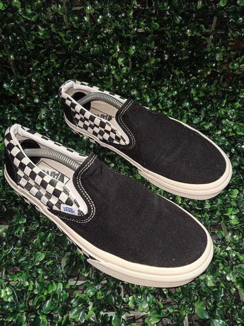 Modernica vans slip on clearance
