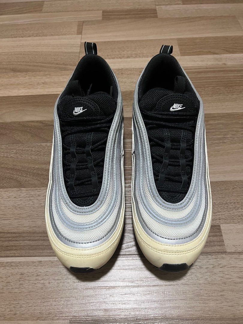 Recent nike clearance shoes